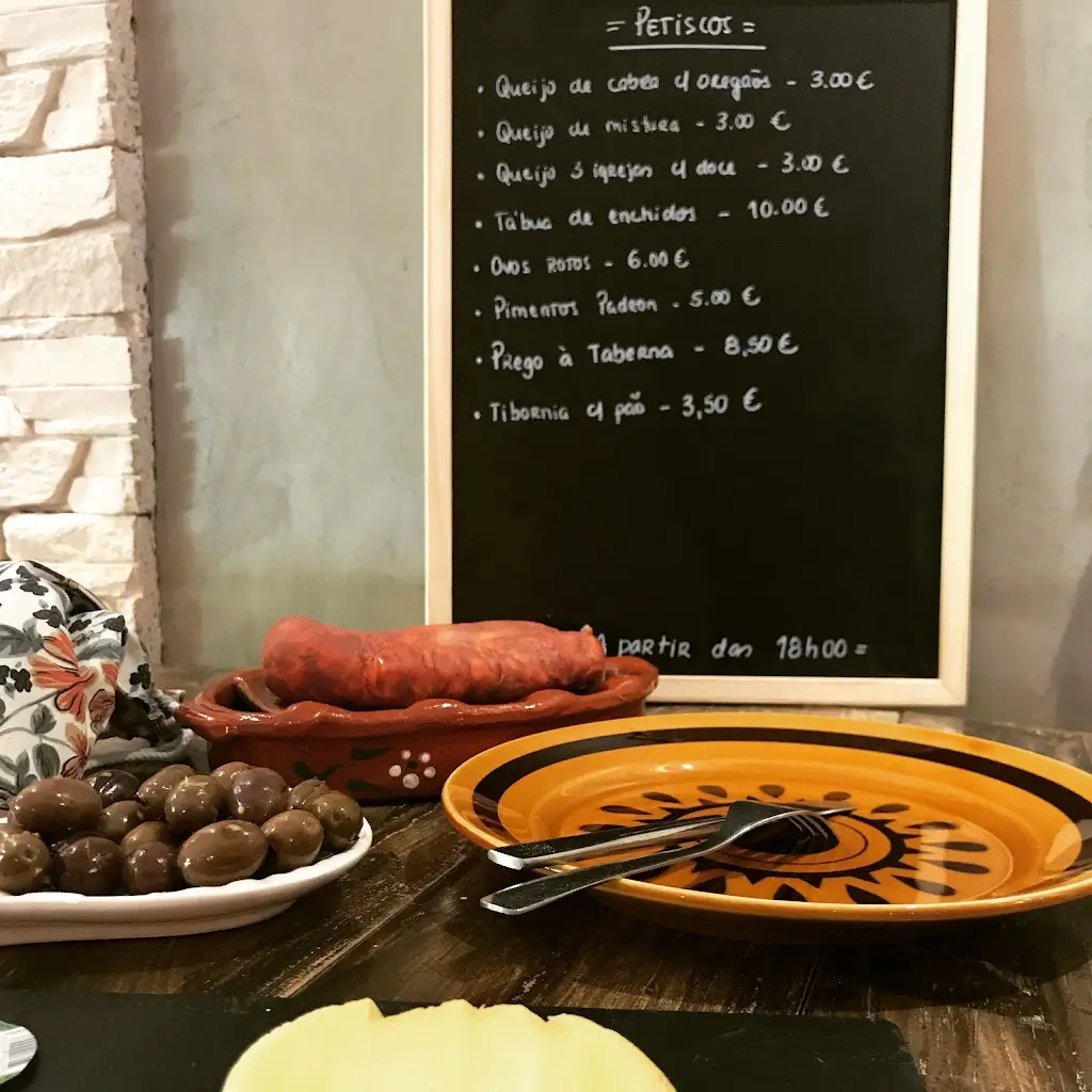 Taberna d'Vila_Grândola_slider_image_3