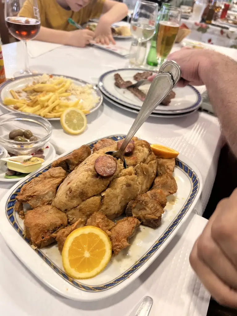 Tomas arroyo_O Cruzamento_Grândola_recensione