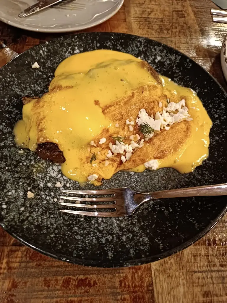 safiya agirtas_Italiano Restaurante Pizzaria_Pragal_review