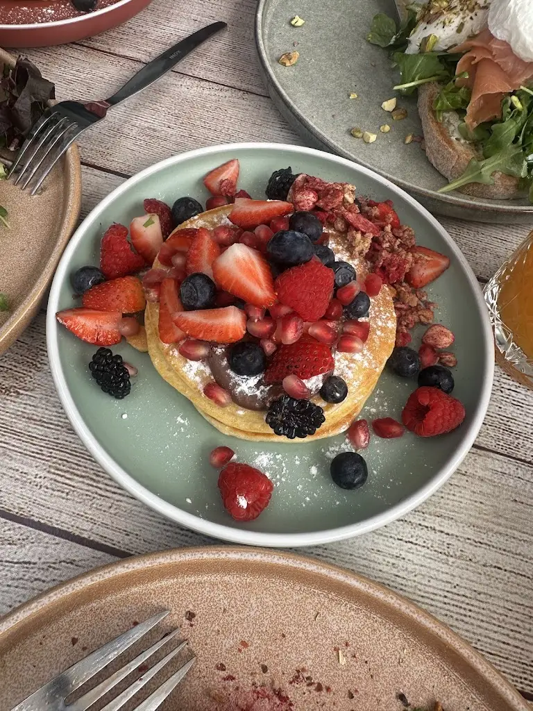 Matt Bakir_Sauvage Gourmet_Pragal_review