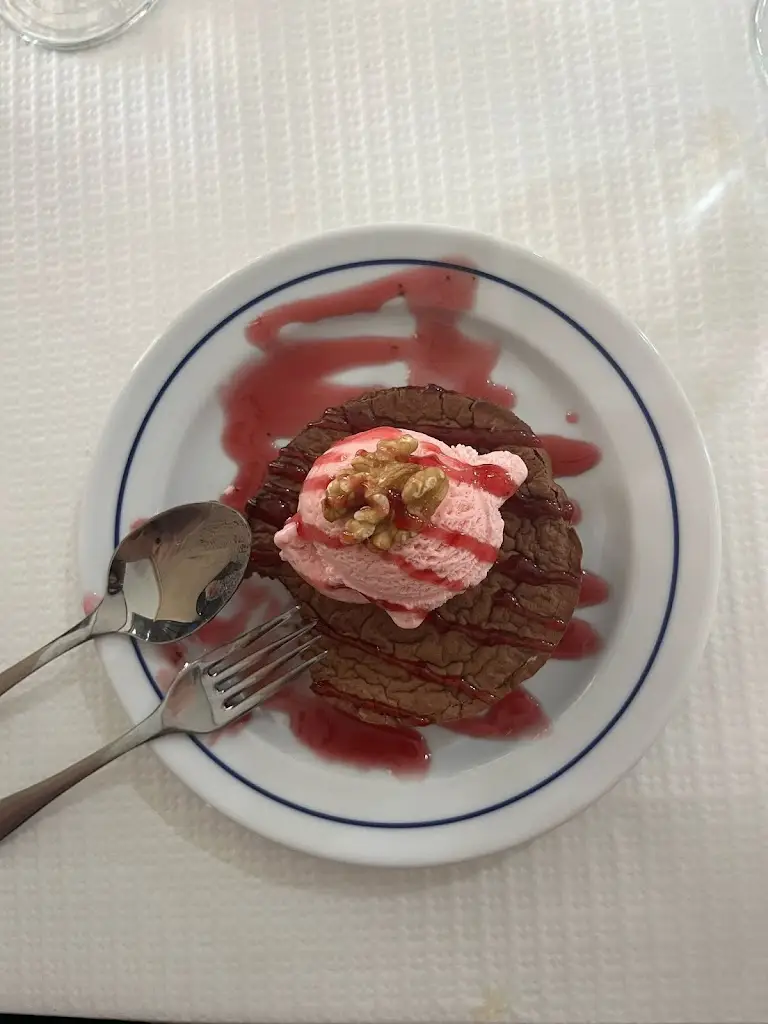 Nelson da Rocha Vila Nova Viana_A Tasca dos Vilelas_Pinhal Novo_recensione