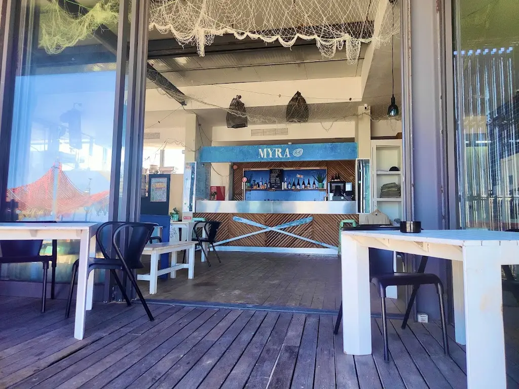 Myra Ostraria ristorante a Caparica