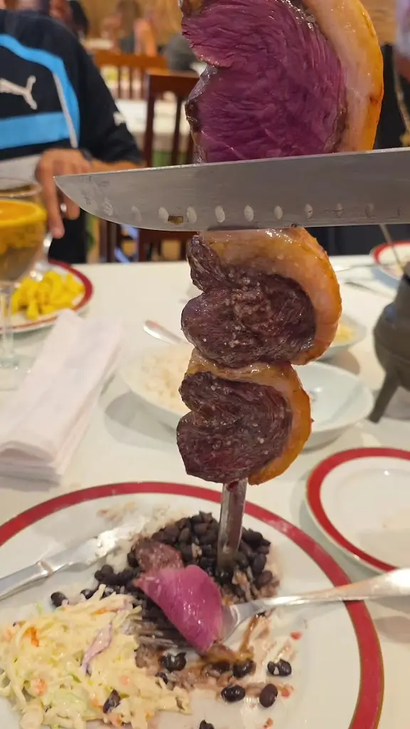 Michele Pires_Panela Velha Restaurante_Rio Meão_review