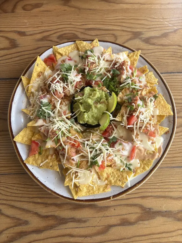 Chloe McClimon_Bone Free_Caparica_review