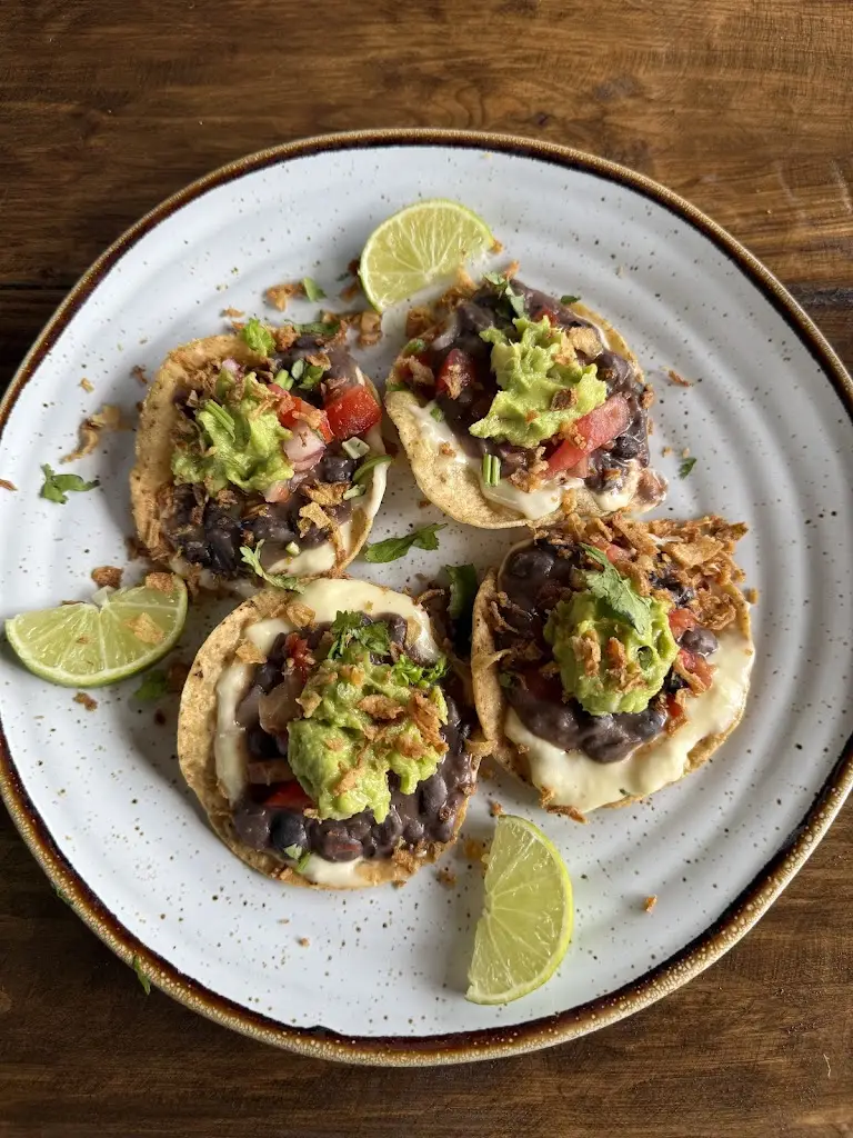 Bone Free_Caparica_slider_image_3