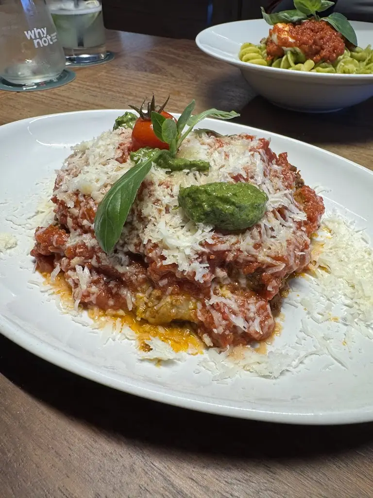 Pluto_Caparica_slider_image_3