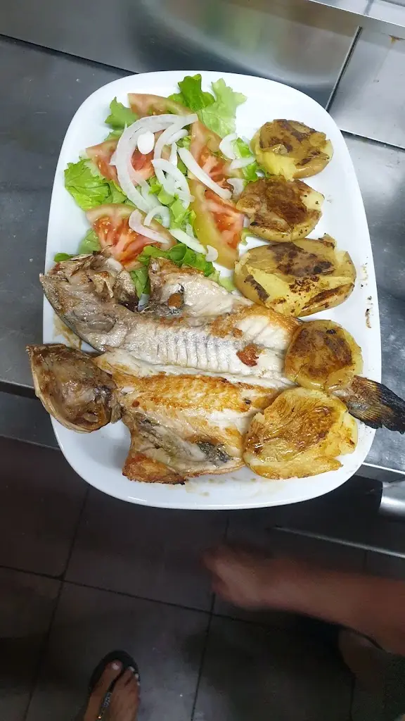 Restaurante Tasquinha está a saltar_Corroios_slider_image_3