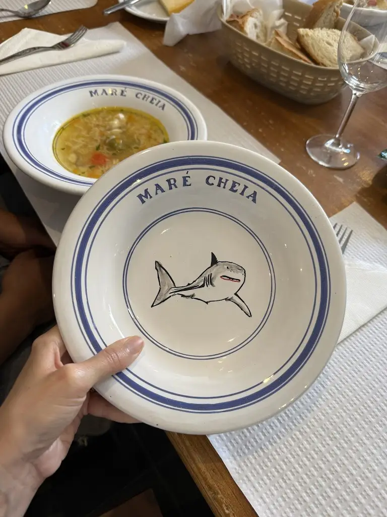 Elizabeth Brooks_Restaurante Maré Cheia_Fenais da Ajuda_recensione