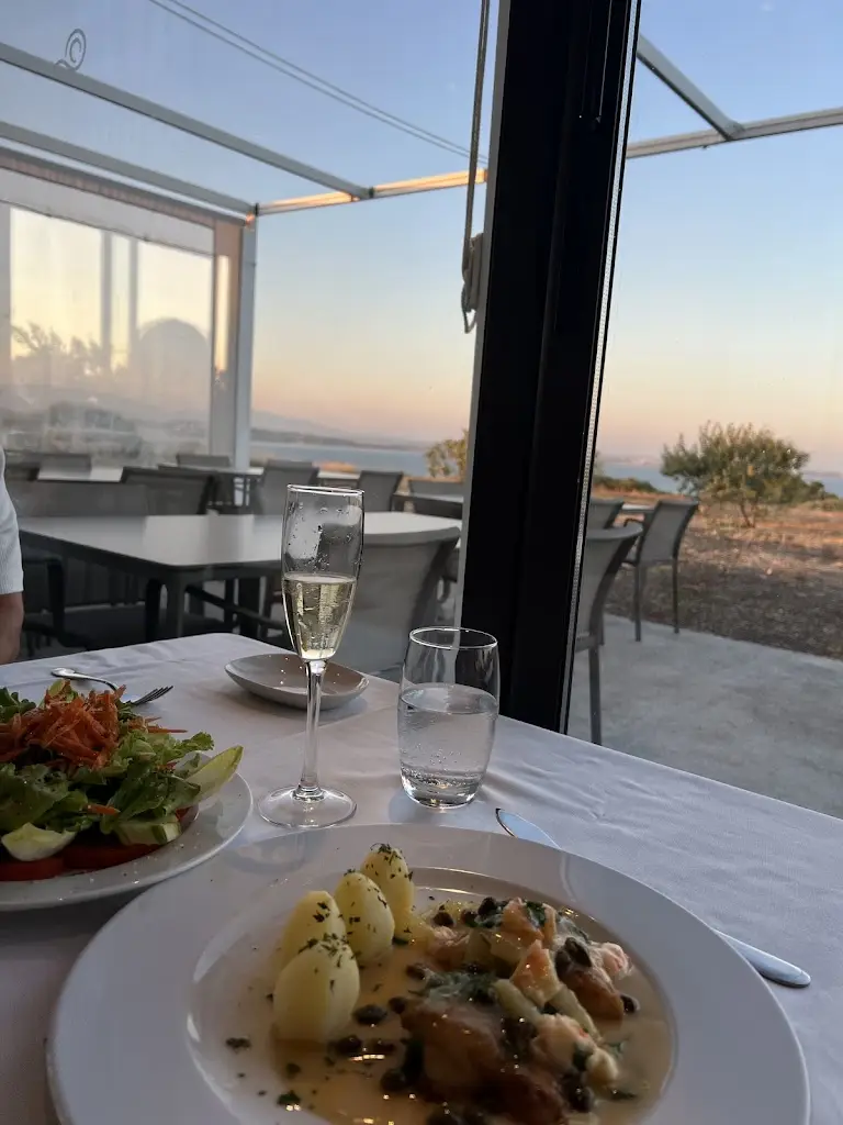 Michelle M._Monte Mar Lagos_Piedade_review