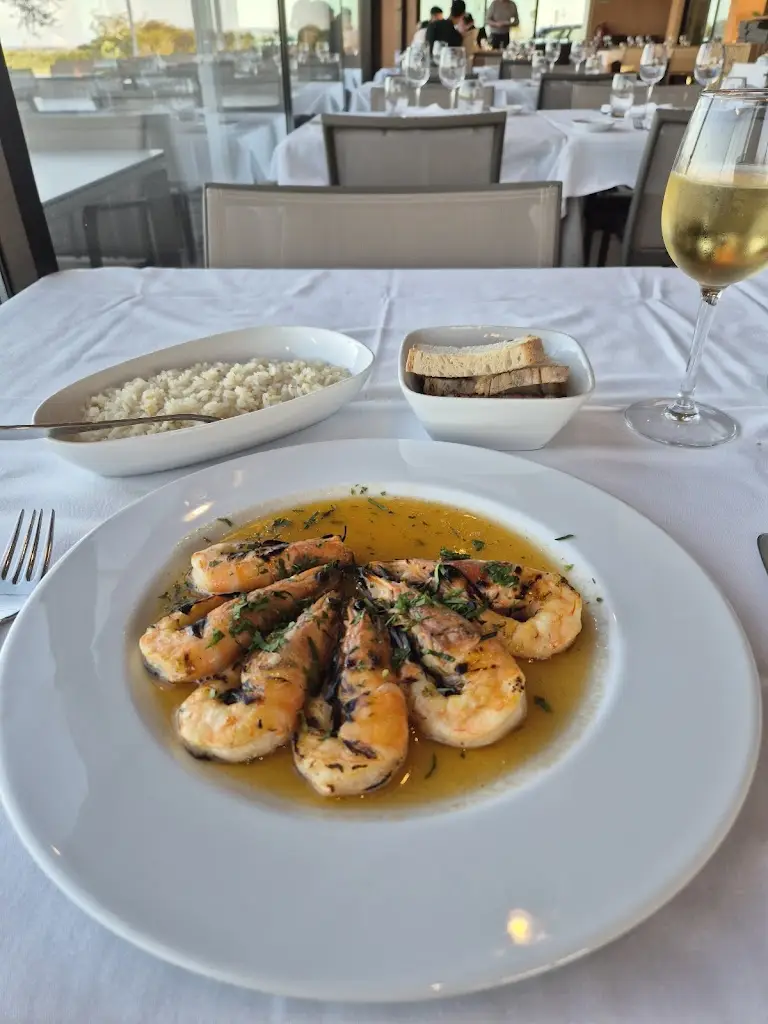 K Kip _Monte Mar Lagos_Piedade_review