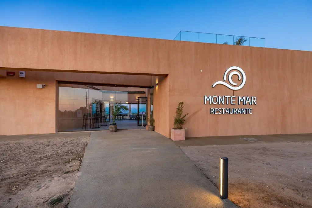 Monte Mar Lagos ristorante a Piedade