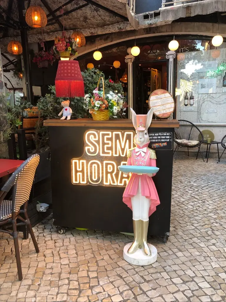 Elena Bakhareva_Sem Horas_Setúbal_recensione