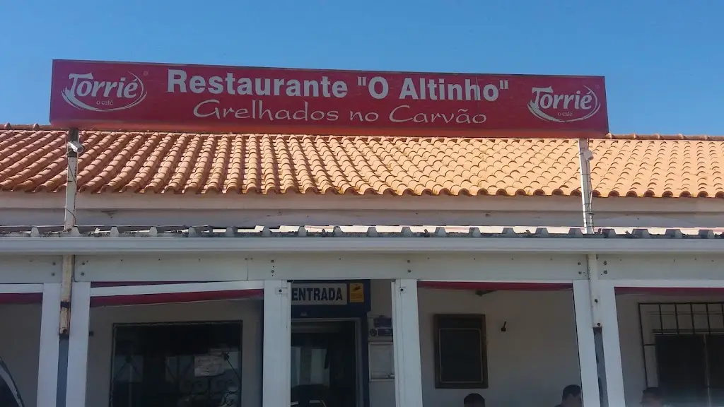 Restaurante O Altinho ristorante a Santo António da Charneca