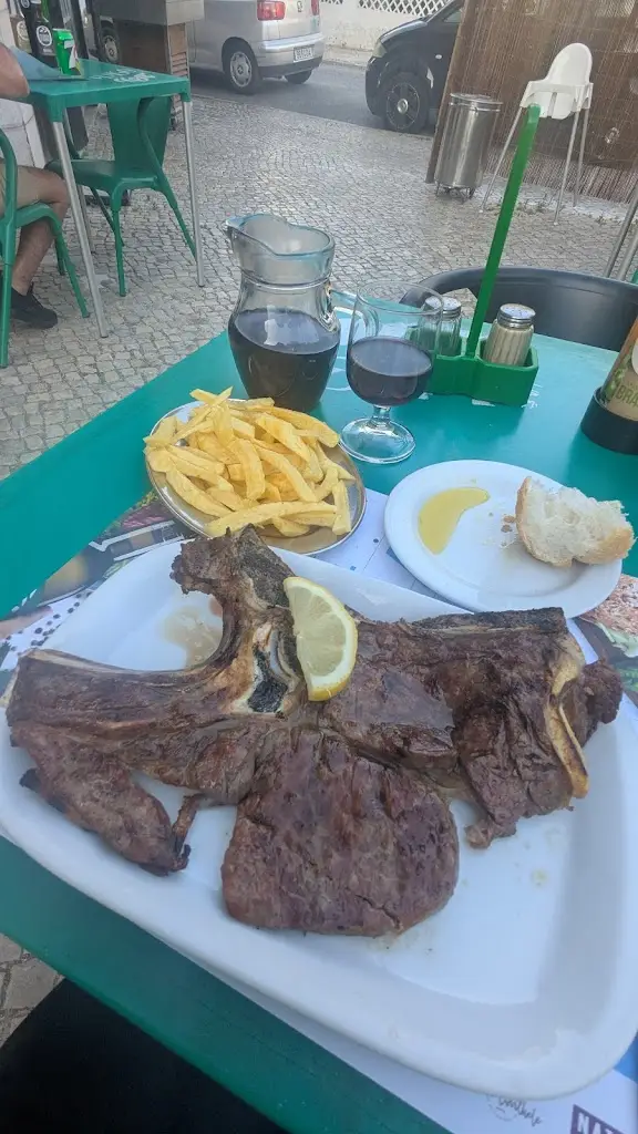 The Freewheelin' Troubadour_Flavors on the Corner_Trafaria_reseña