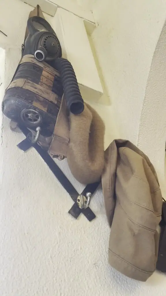 Eliane Borges_Antiga Casa Marítima_Trafaria_reseña