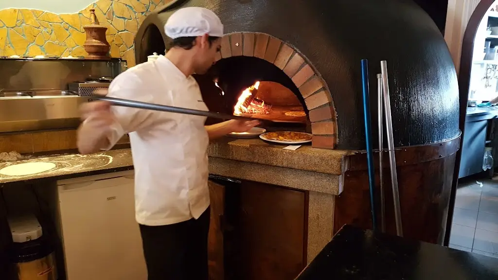 Piotr Teicher_Feitoria dos Sentidos_Oliveira de Azemeis_review