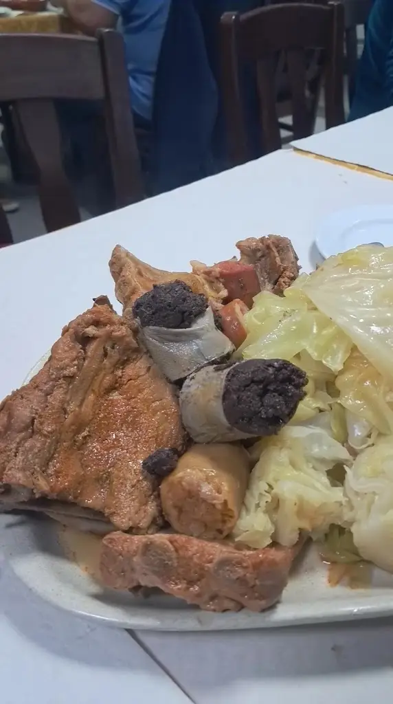 Casa Dos Ossos_Sarilhos Pequenos_slider_image_2