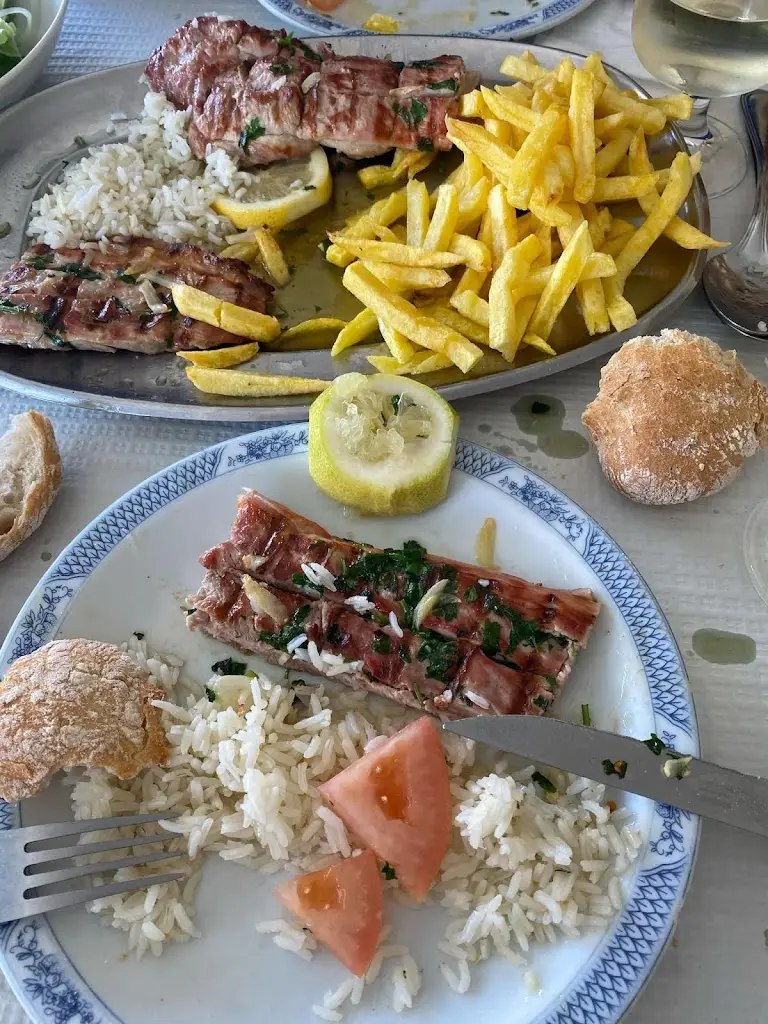 Restaurante O Fragateiro_Sarilhos Pequenos_slider_image_2