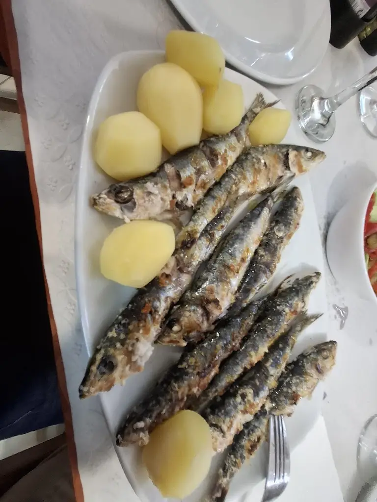 Jorge Nunes_Buga-lá_Sarilhos Pequenos_recensione