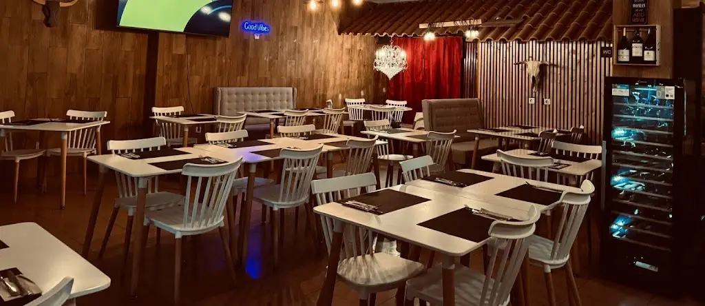 Carnívoro Steak, Wine & Friends ristorante a Sobreda