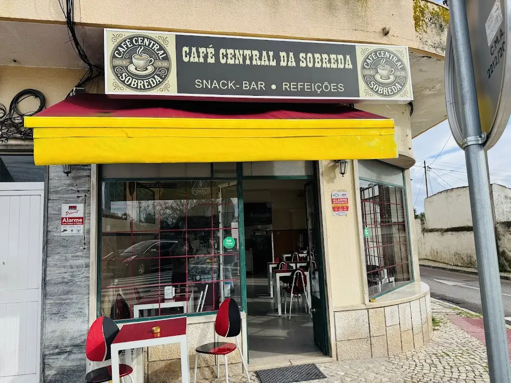 Café Central da Sobreda ristorante a Sobreda