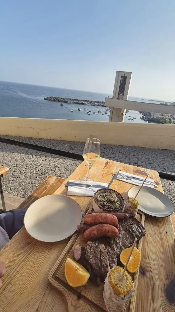 adam john_Sausalito_Sines_review