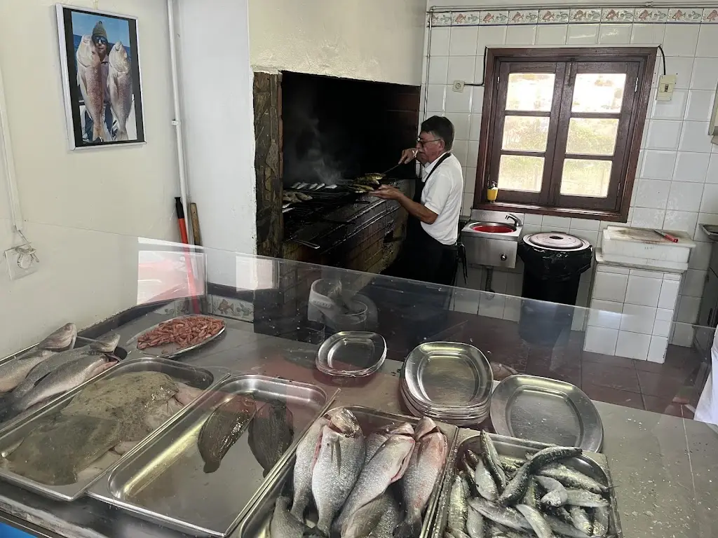 Geneviève Bolduc_Bom Petisco_Sines_recensione