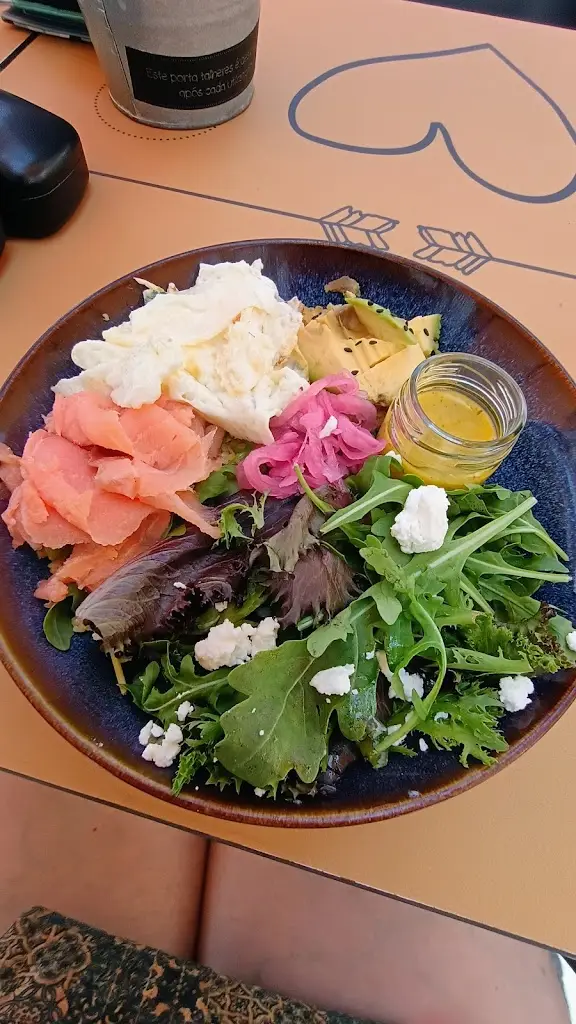 Julianne Coffman_Bom Remédio Café_Sines_recensione