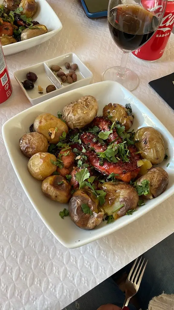 Menu_Restaurante O Tuga_Sines_immagine_9