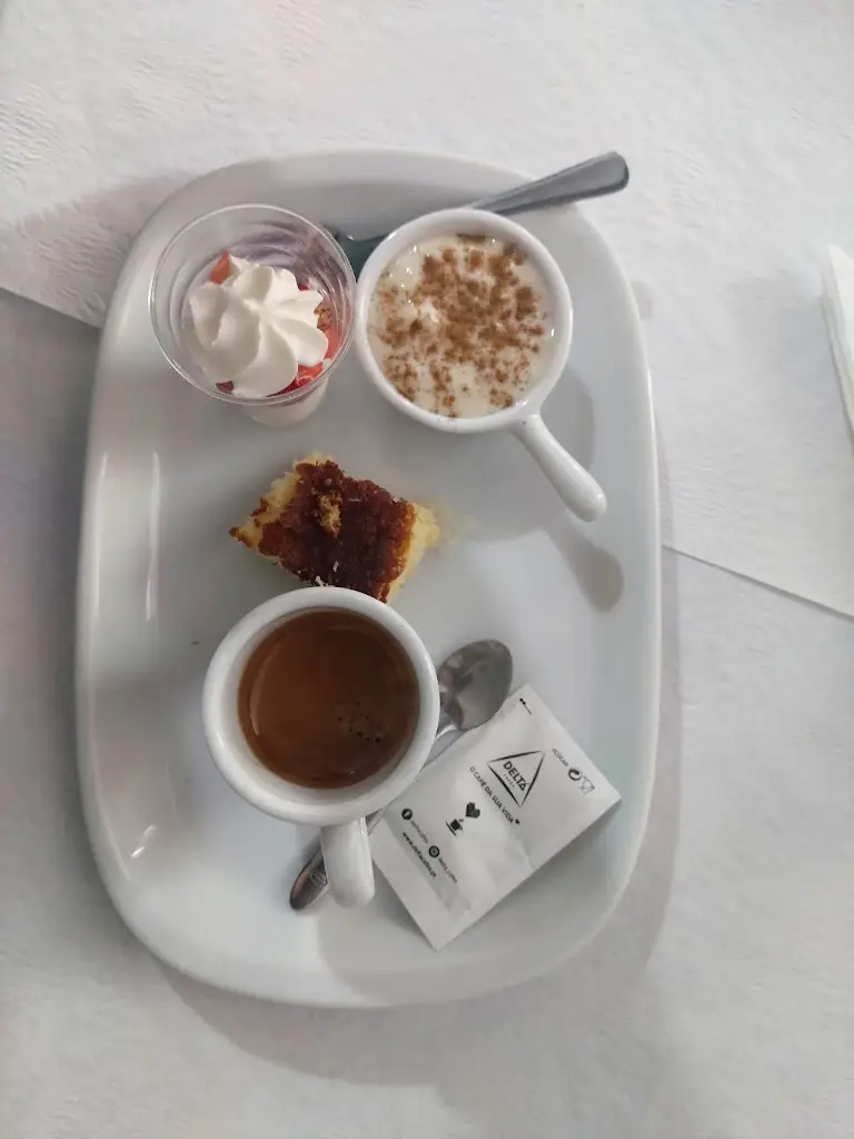 Menu_Restaurante Miquelina_Paredes de Coura_imagen_5