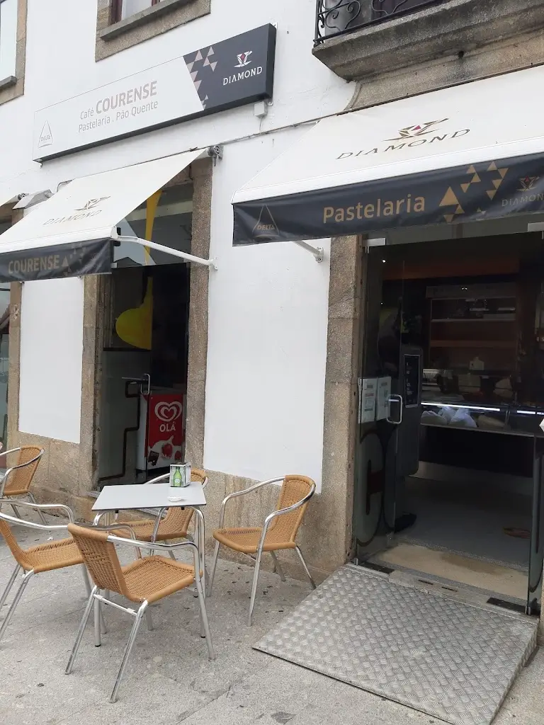 Café Courense ristorante a Paredes de Coura