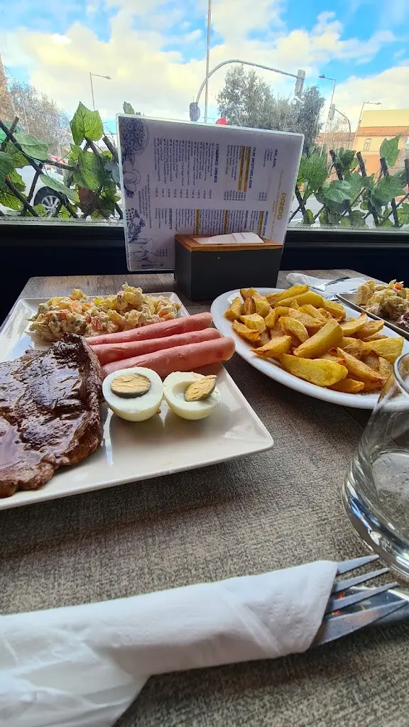 Menu_Coyratos Hamburgueria_Paredes de Coura_immagine_9