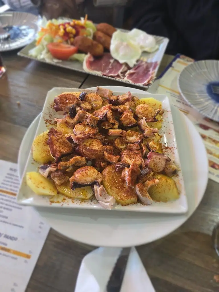 Lineke Pelleboer_Coyratos Hamburgueria_Paredes de Coura_recensione