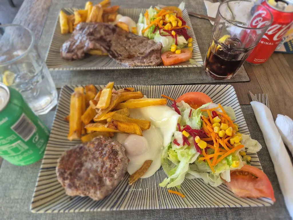 Ruth_Coyratos Hamburgueria_Paredes de Coura_recensione