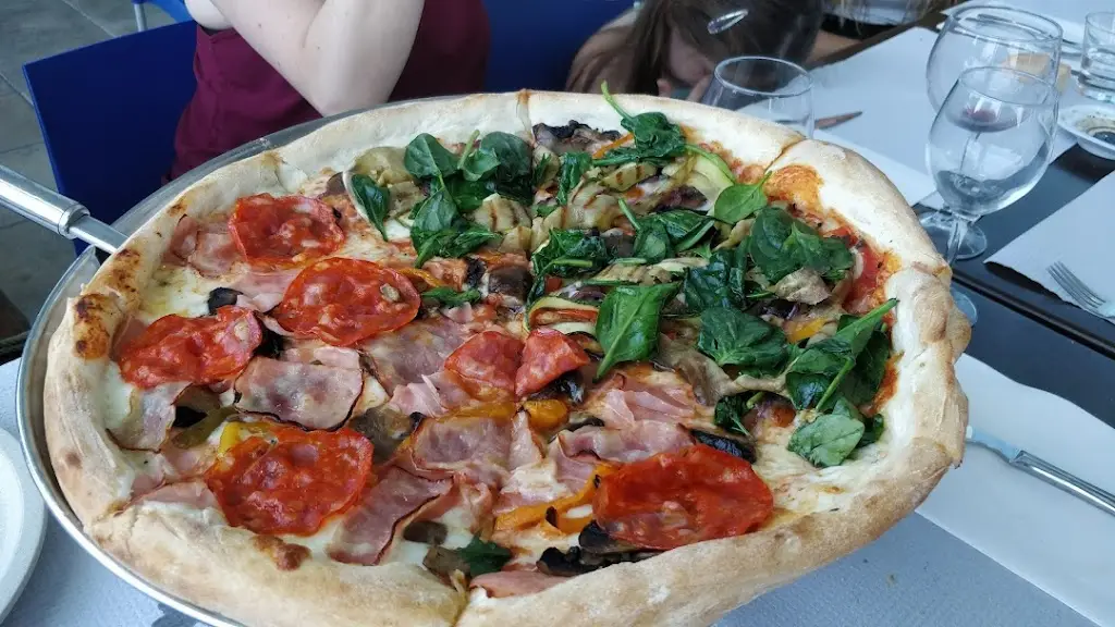 Romanza Restaurante Pizzaria ( Arcos Valdevez)_Arcos de Valdevez_slider_image_3