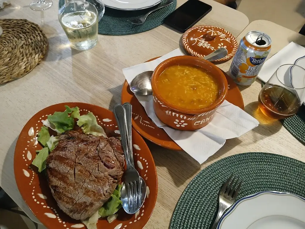 Mónica Pinho_Cantinho JJ_Arcos de Valdevez_recensione