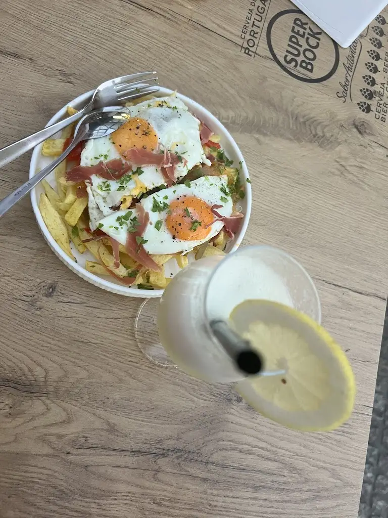 Ana Almeida_Provas&Vez_Arcos de Valdevez_recensione