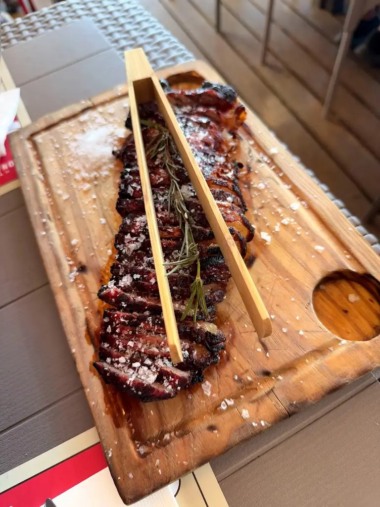 Elchin Huseyn_Fronteira Gastrobar-Tapas Wines Gins_Valença_recensione