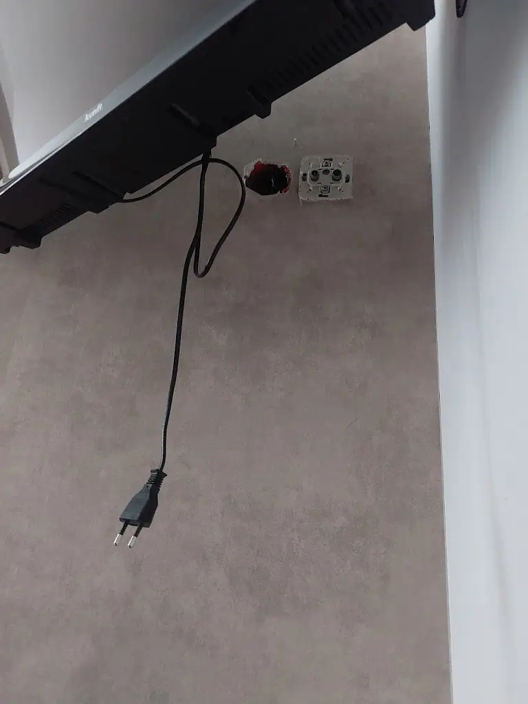 Yvonne Kertsch_Casa Do Rio_Alijó_reseña