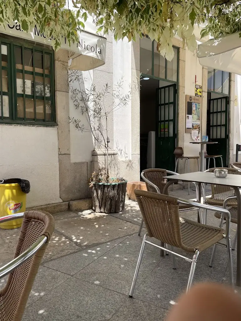 Alexander_Café Moderno_Favaios_recensione