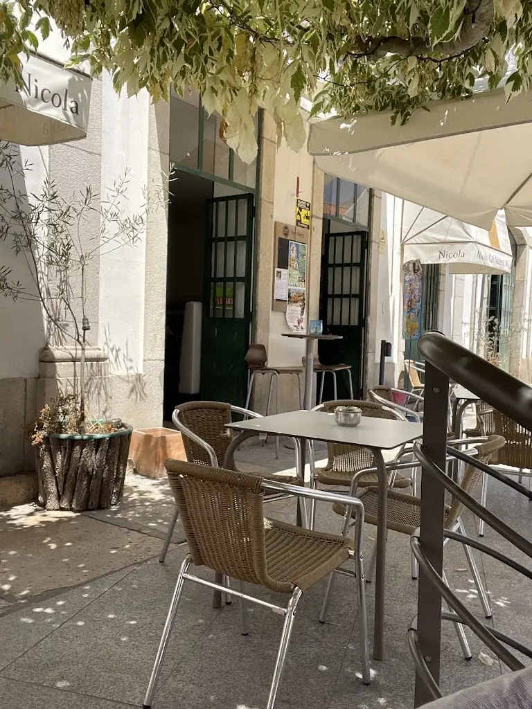 Café Moderno ristorante a Favaios