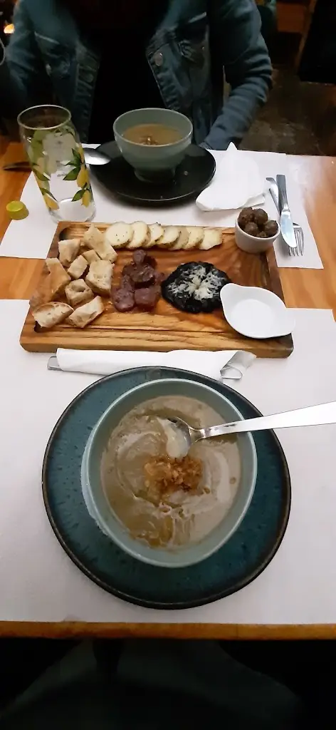 Menu_À Moda Antiga - Retro Market & Bistro_Viana do Castelo_immagine_9