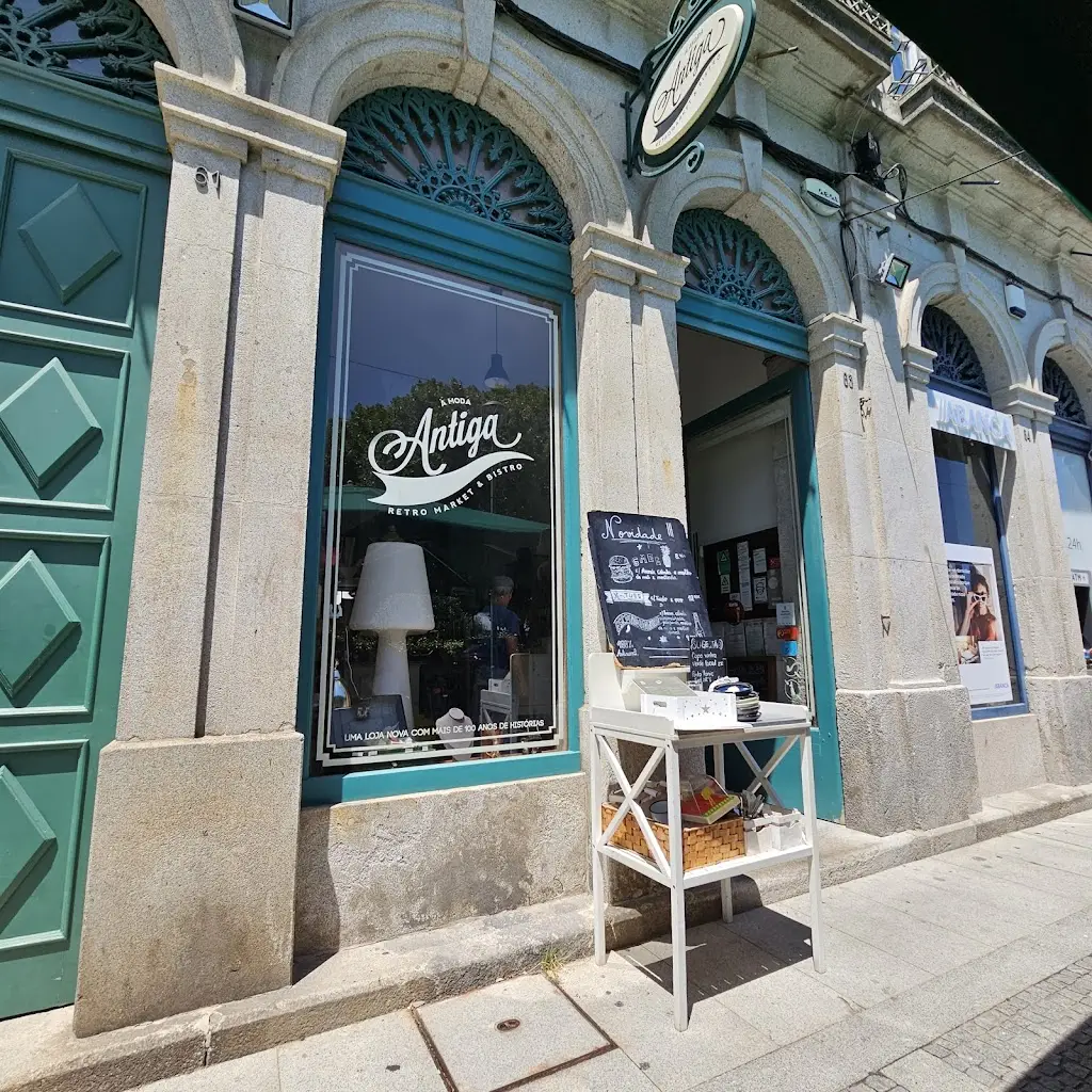 À Moda Antiga - Retro Market & Bistro ristorante a Viana do Castelo