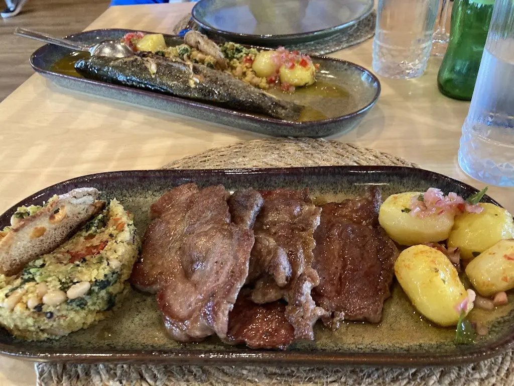 Betsy MacInnes_Dulume - restaurante & terrace privé_Viana do Castelo_recensione