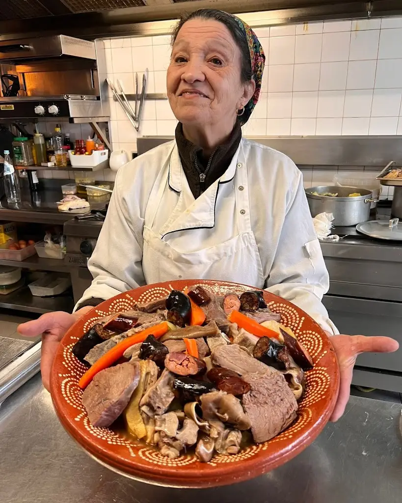 O Laranjeira | Pensão Restaurante_Viana do Castelo_slider_image_3