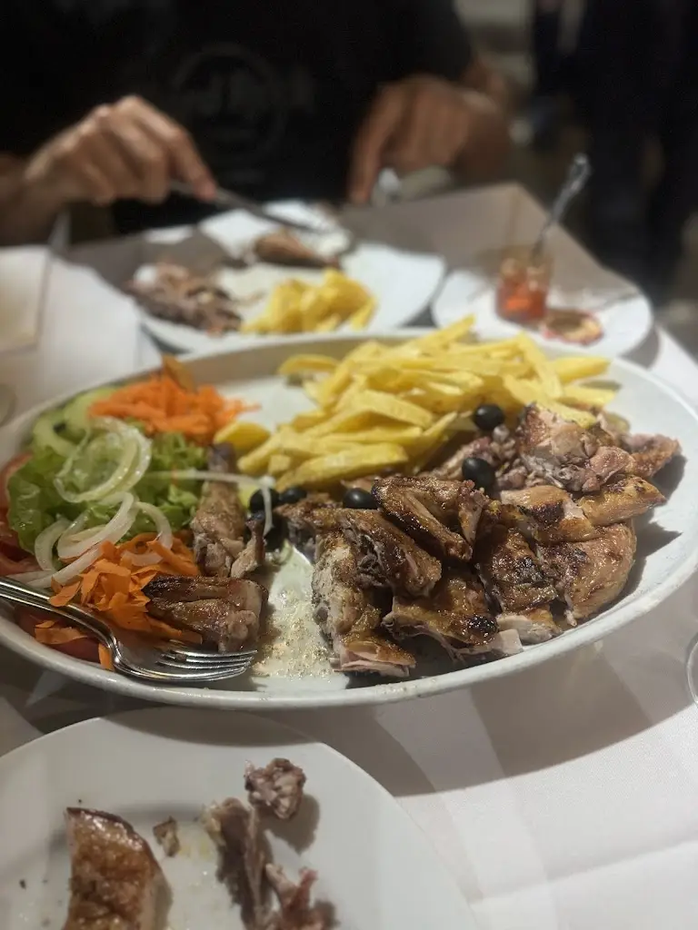 cillia kelz_Eido do Bispo_Ponte de Lima_review