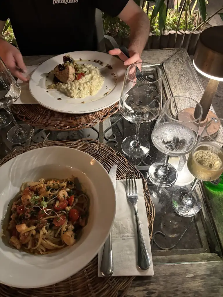 Esther Rosales_Restaurante 7 À 7_Monção_recensione