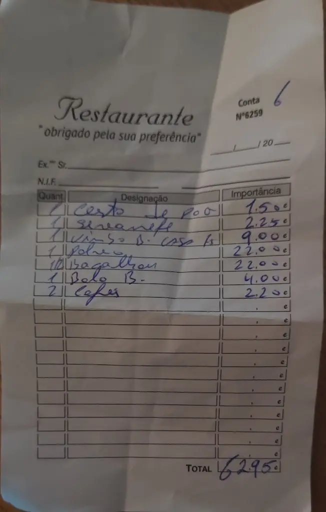 PAULA GONZALEZ_Flor do Minho_Monção_recensione