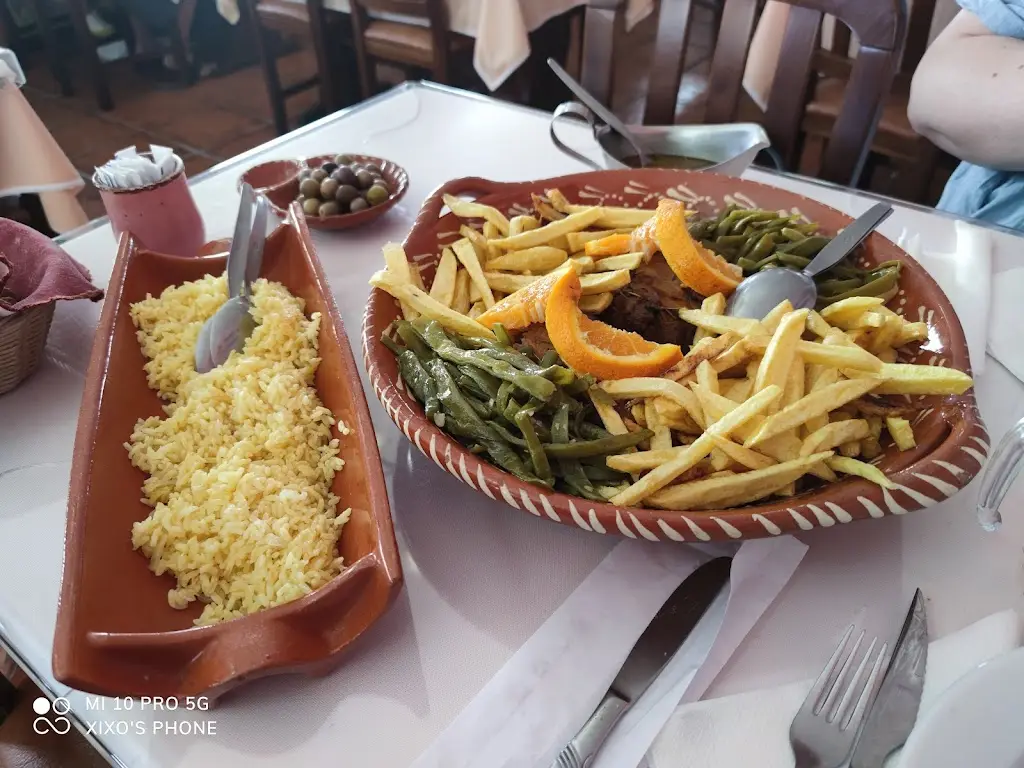 Narciso Lizarazo_O Rosal_Monção_reseña