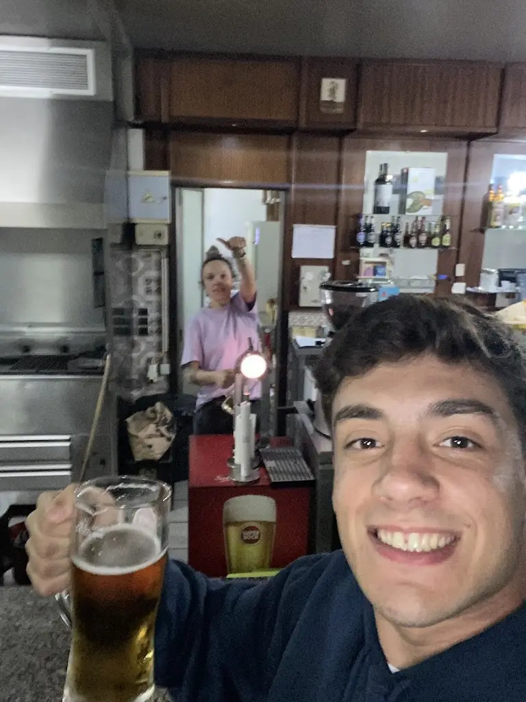 Afonso Tavares_Reis_Oliveira de Azemeis_review